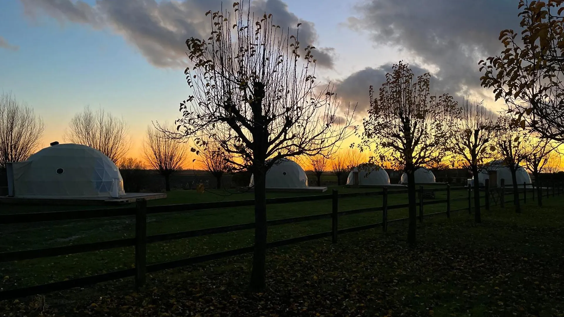 Hotel Id Glamping De Coude Scheure Middelkerke